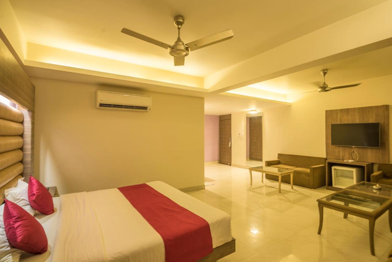 Palette Hotel Nisarga By Sunday Bhopal Dış mekan fotoğraf