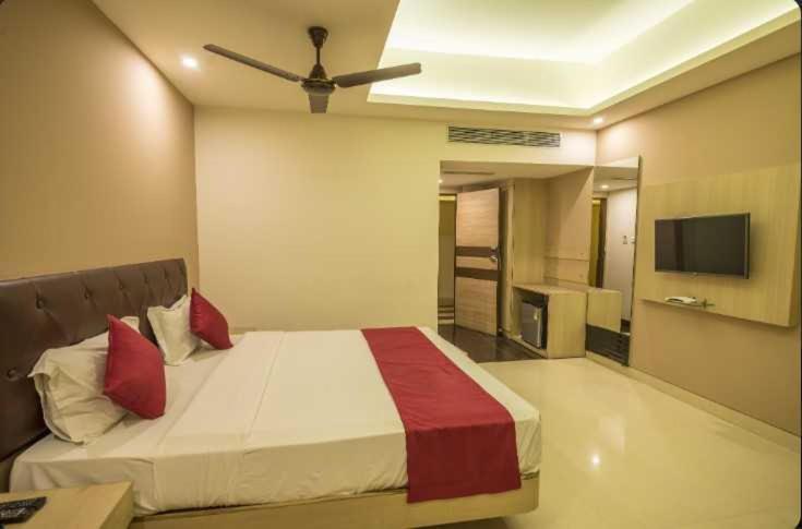 Palette Hotel Nisarga By Sunday Bhopal Dış mekan fotoğraf
