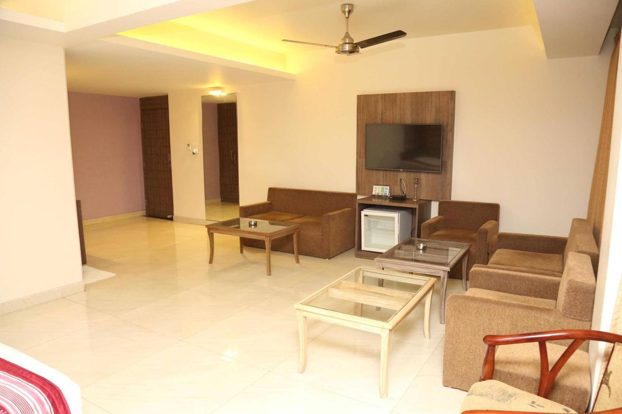 Palette Hotel Nisarga By Sunday Bhopal Dış mekan fotoğraf